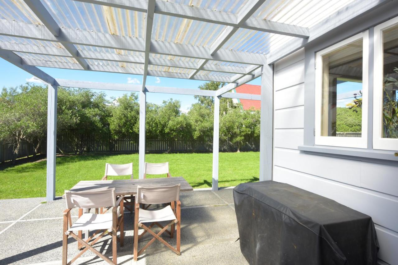 Villa The Vicarage Martinborough Exterior foto