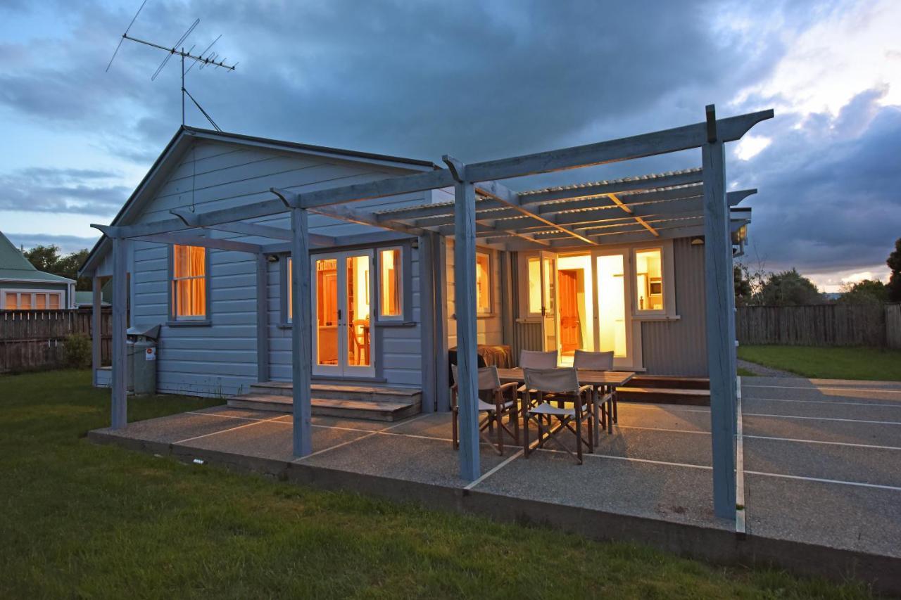 Villa The Vicarage Martinborough Exterior foto